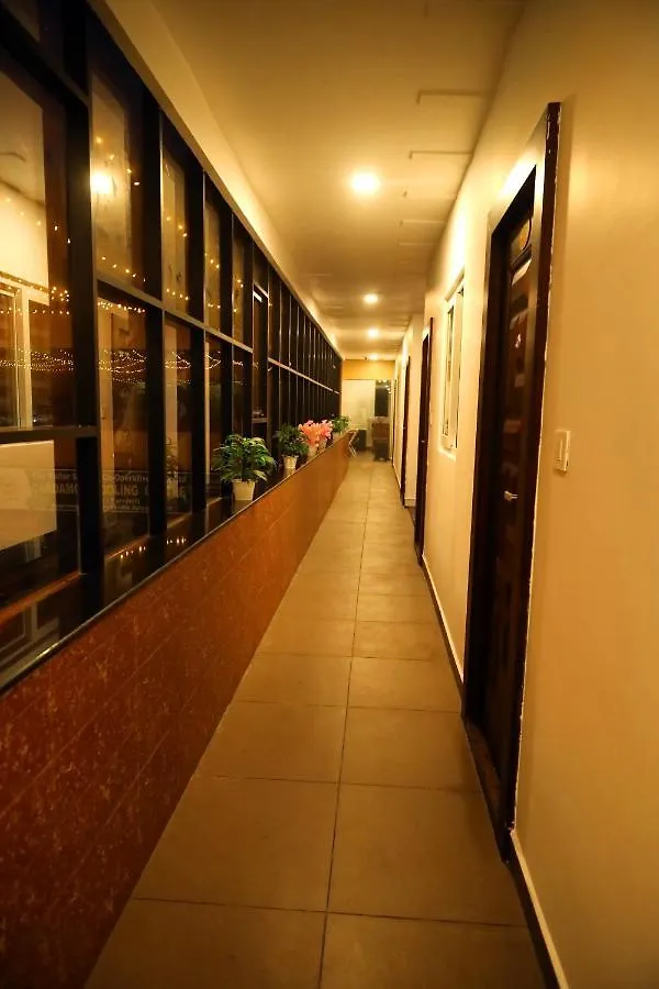 Misty Avenue Premium Rooms Anachal 0*,  Hindistan