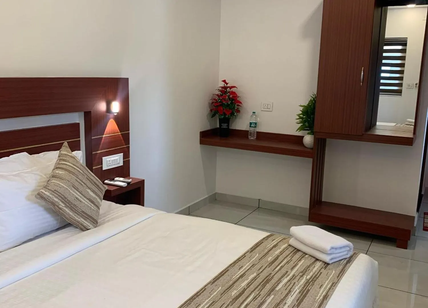 Misty Avenue Premium Rooms Anachal