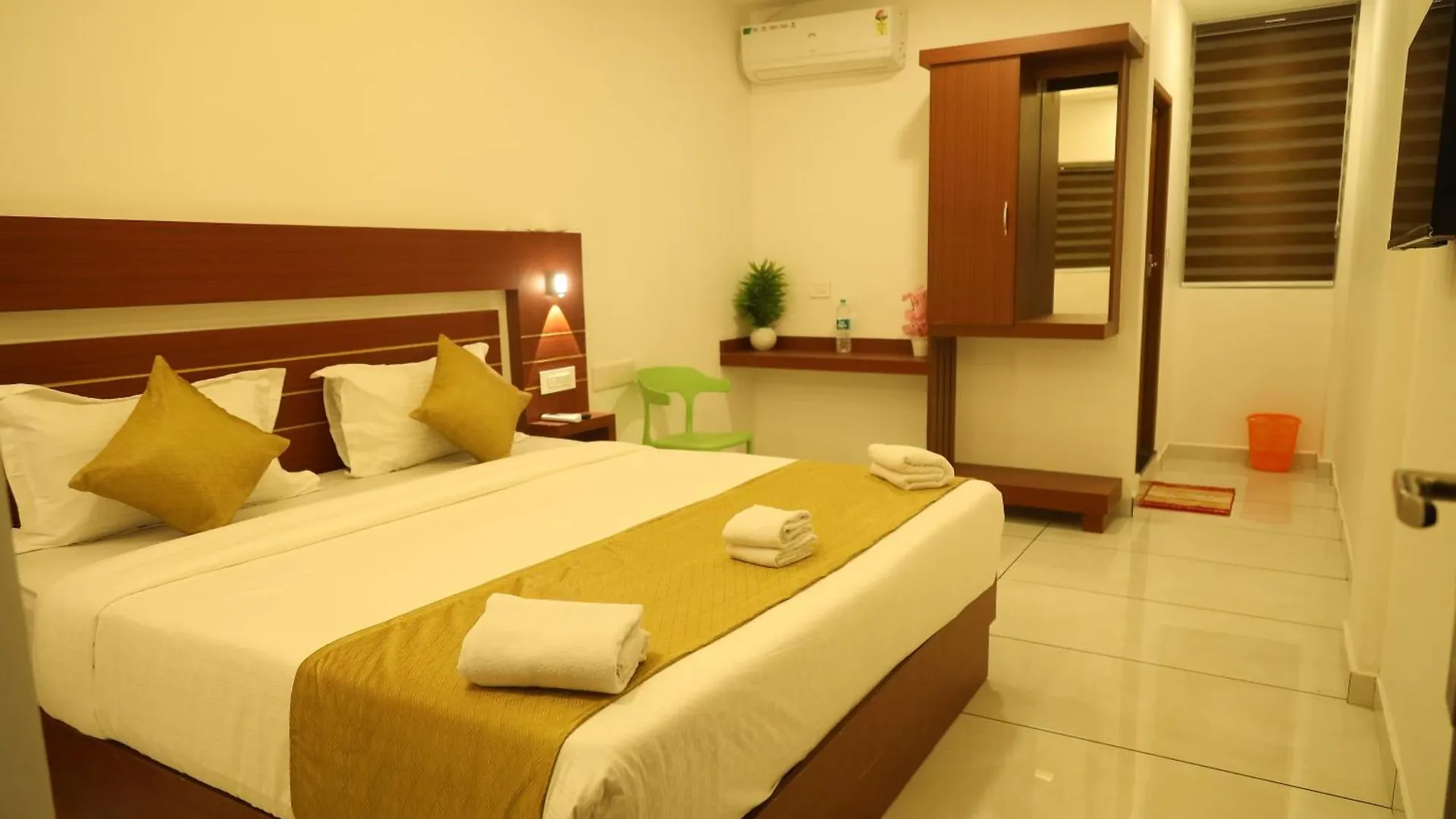 Orman Evi Misty Avenue Premium Rooms Anachal Hindistan